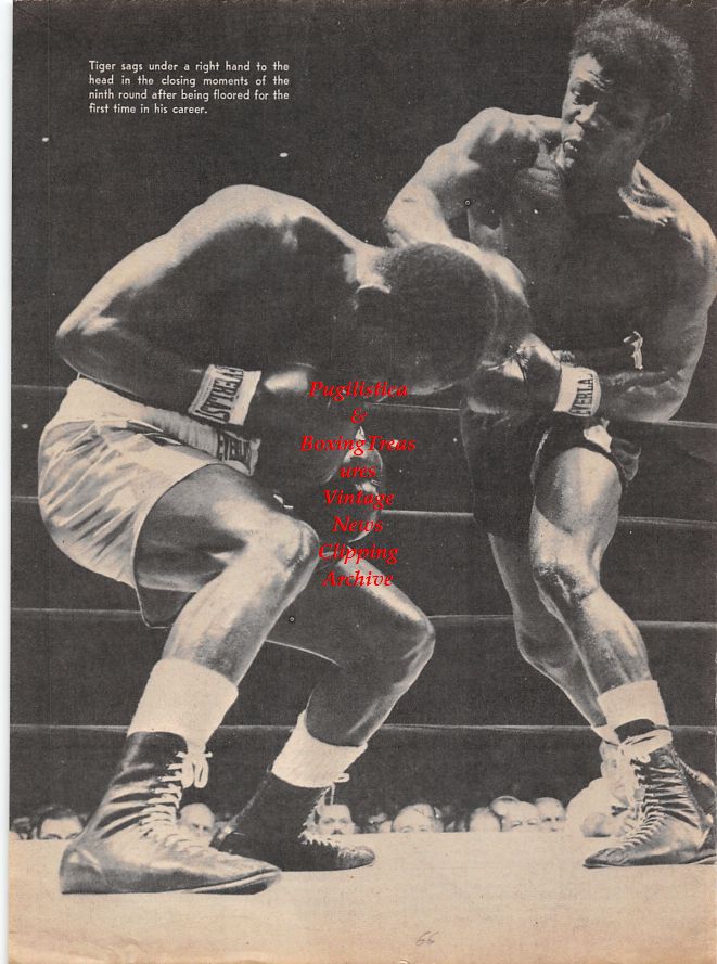 Boxing News Clipping #1412 - Emile Griffith vs. Dick Tiger, Giulio Rinaldi vs. Piero Del Papa