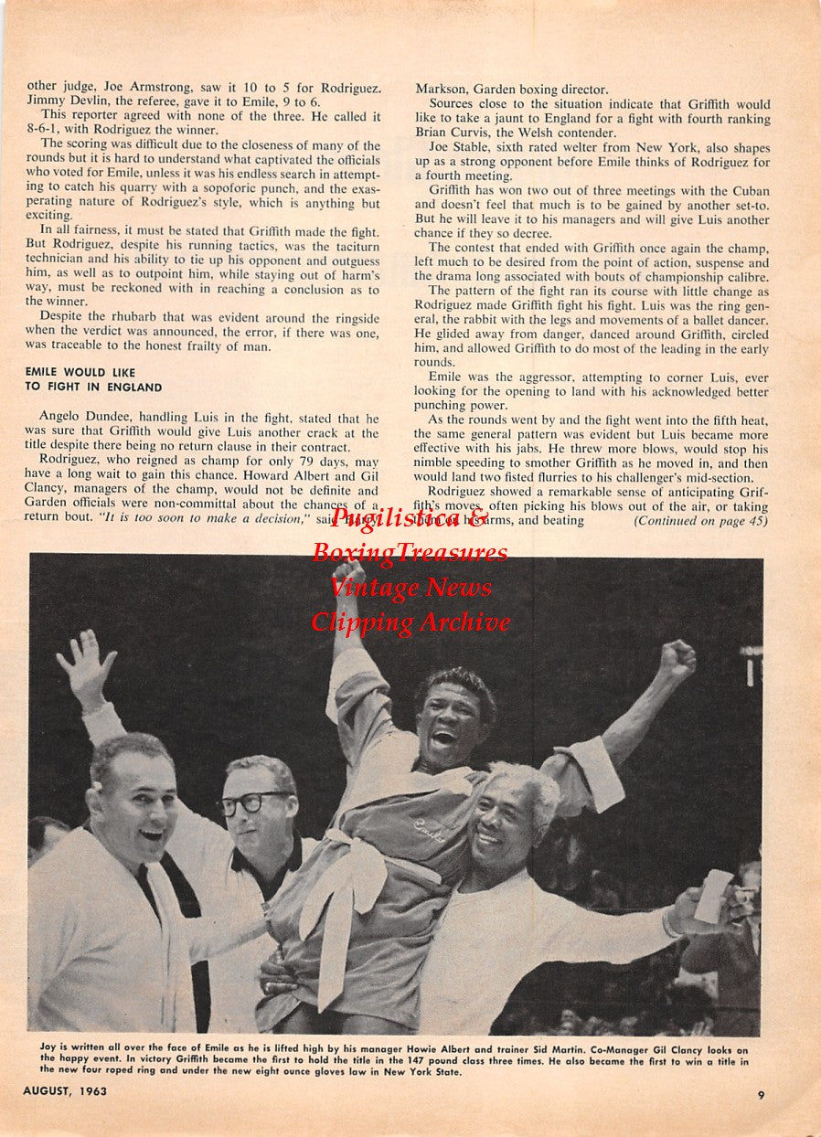 Boxing News Clipping #2268 - Sugar Ray Robinson and Cassius Clay in Golden Gloves, Emile Griffith, Howie Albert, Sid Martin, Gil Clancy