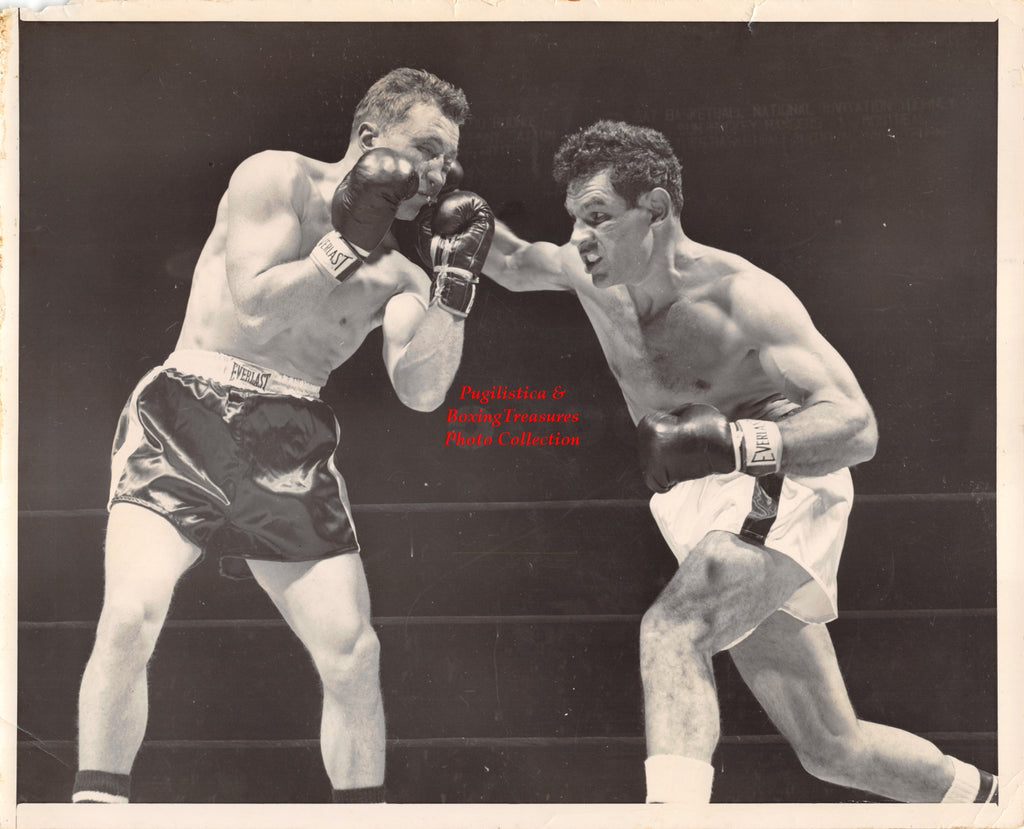 Boxing Photo #1272 - Vintage c. 1940's Unidentified Boxing Action Press Photograph