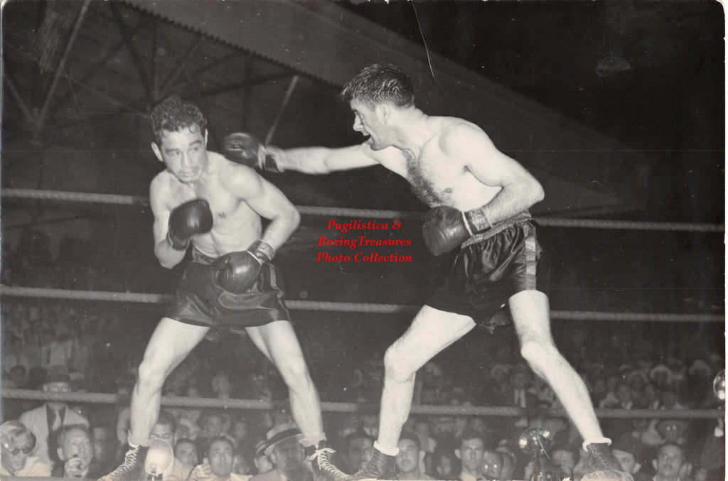 Boxing Photo #1274 - Unidentified c. 1940's Action Press Photograph