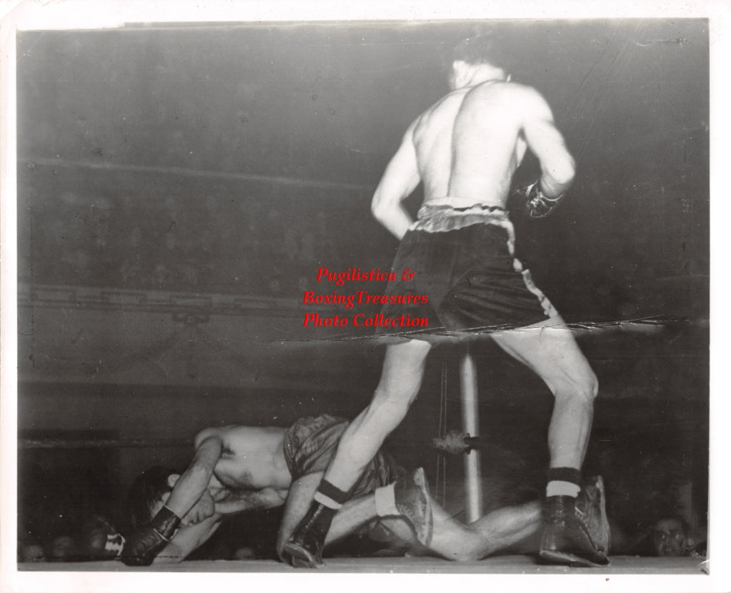 Boxing Photo #1379 - Unidentified c. 1940's Action