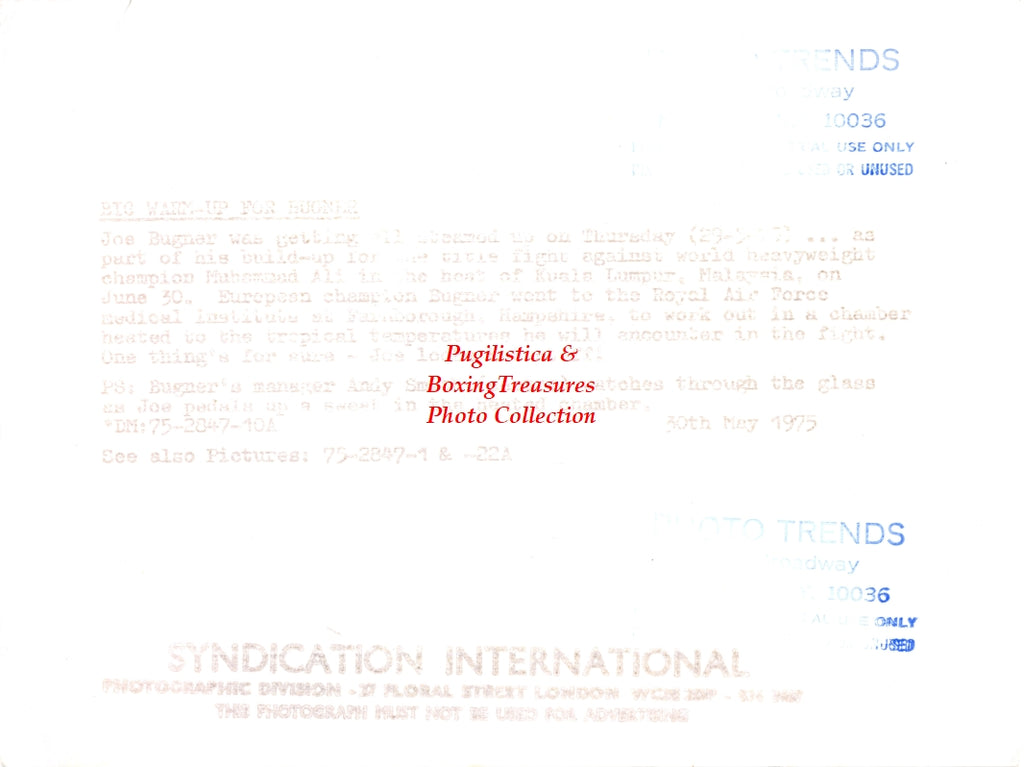 Boxing Photo #1382 - Joe Bugner - vintage press photograph