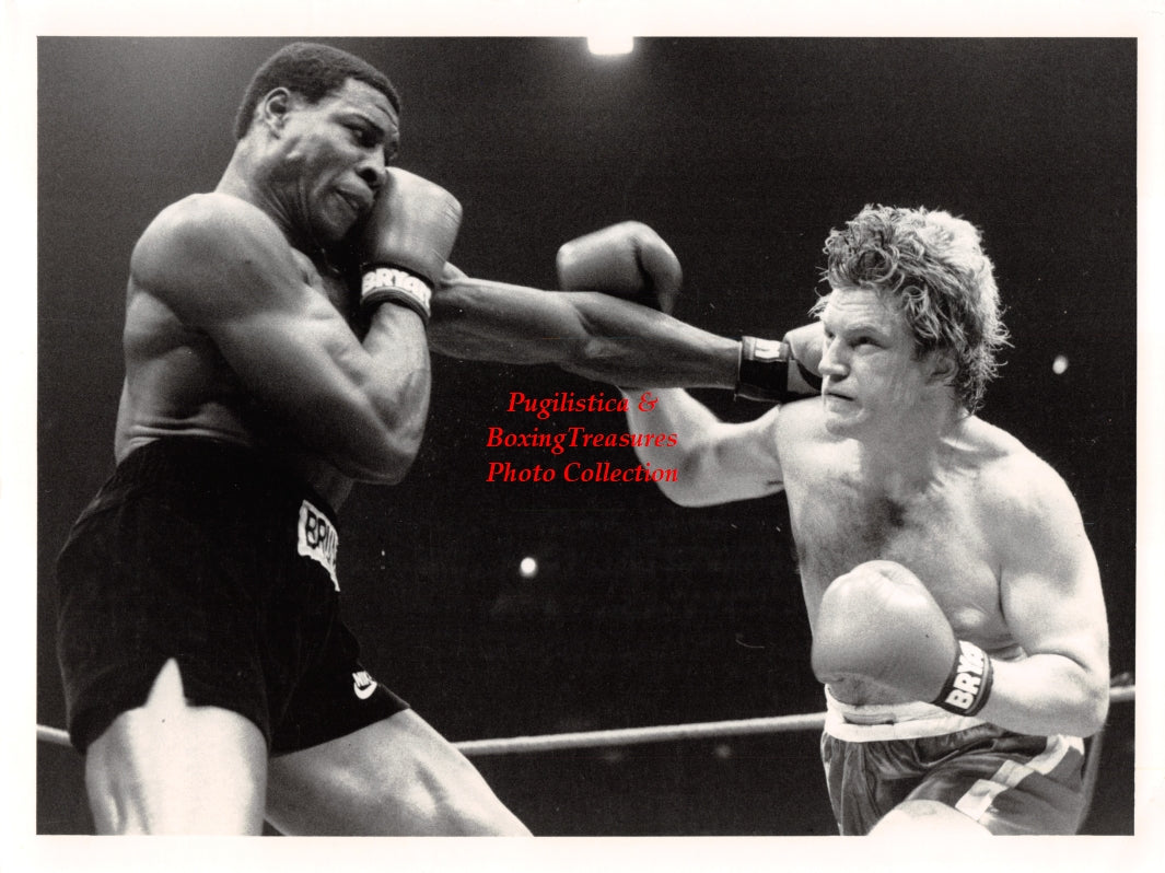 Boxing Photo #1383 - Frank Bruno vs. Jeff Jordan - vintage press photograph