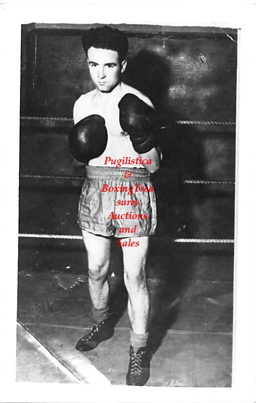 Boxing Photo #467 - Wilf Bone