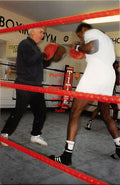 Boxing Photo #506 - Derek Angol