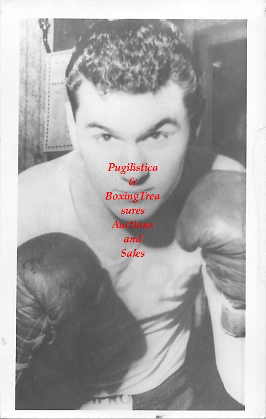 Boxing Photo #618 - Bobby Neill