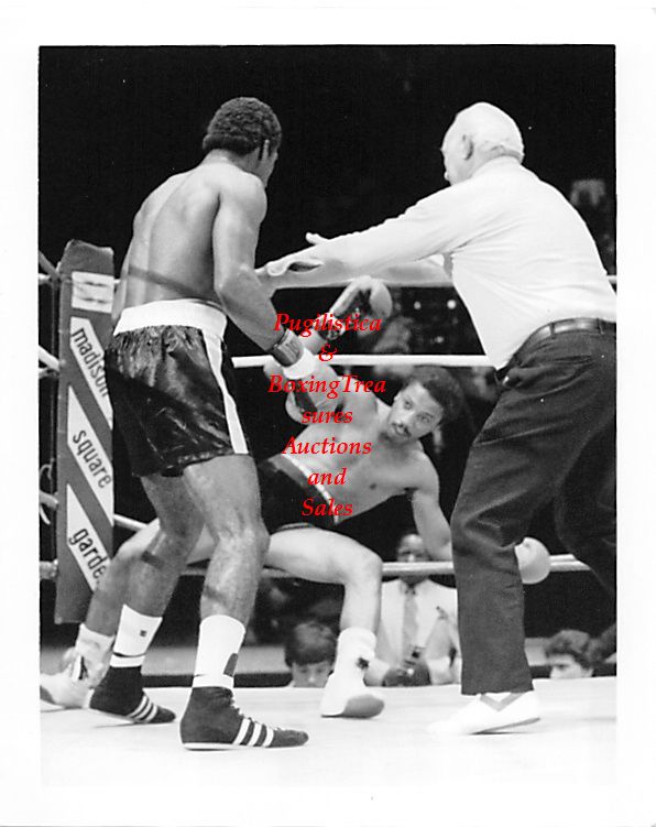 Boxing Photo #626 - Arthur Anthony Holt vs. Darrell Chapman