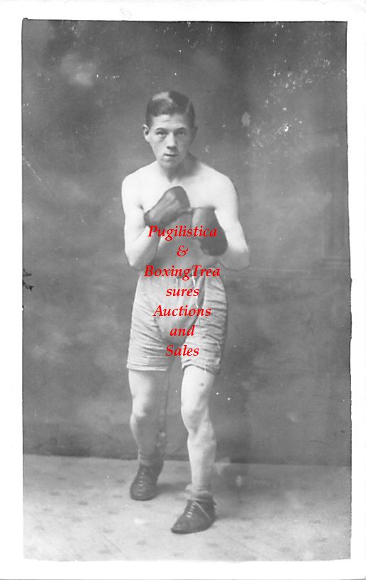Boxing Photo #677 - Peter Miller