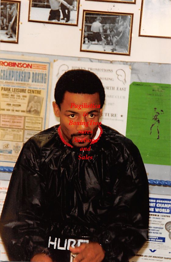 Boxing Photo #693 - Eusebio Pedroza