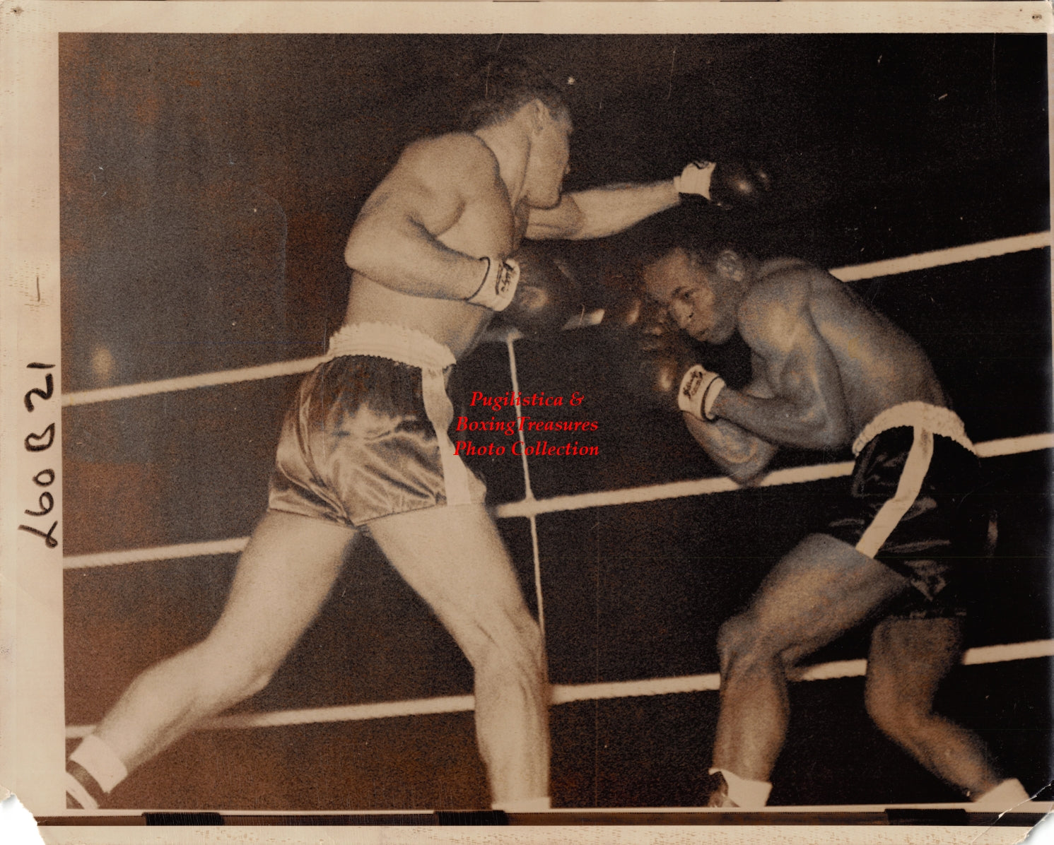 Boxing Photo #854 - Dave Charnley vs. Fernand Nollet