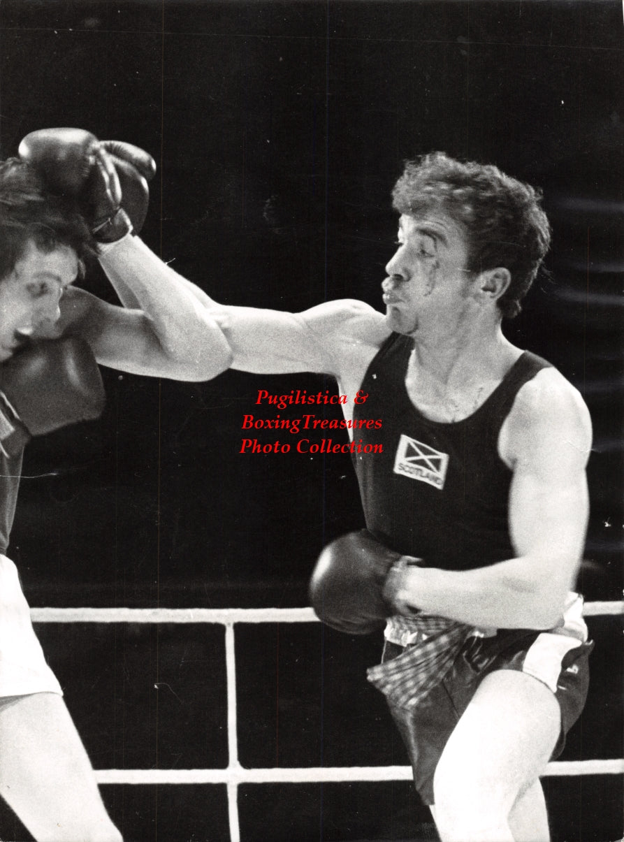 Boxing Photo #865 - Tom Imrie