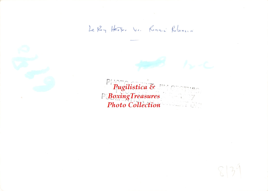 Boxing Photo #884 - Leroy Hester vs. Ronnie Robinson