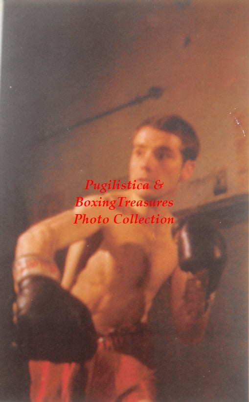 Boxing Photo #893 - Walter McGowan