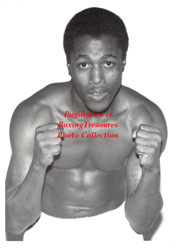 Boxing Photo #1044 - Terrence Alli