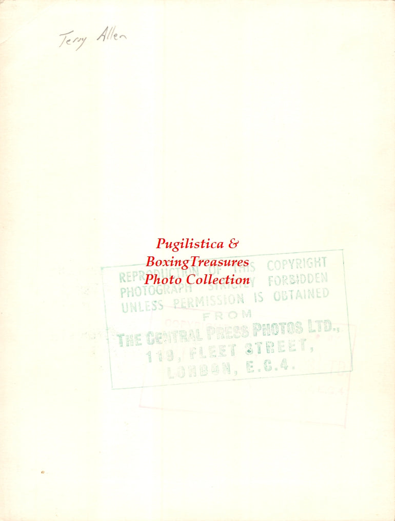 Boxing Photo #1063 - Terry Allen