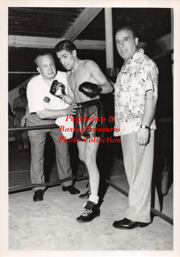 Boxing Photo #1077 - Terry Allen in Hawaii