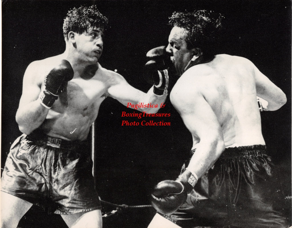 Boxing Photo #1397 - Tami Mauriello vs. Jimmy Carollo