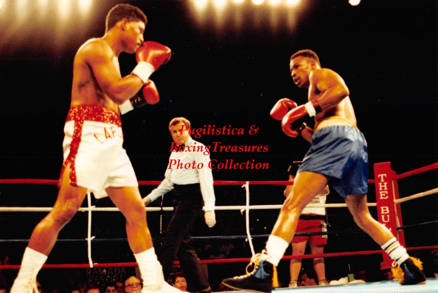 Boxing Photo #905 - Juan Laporte