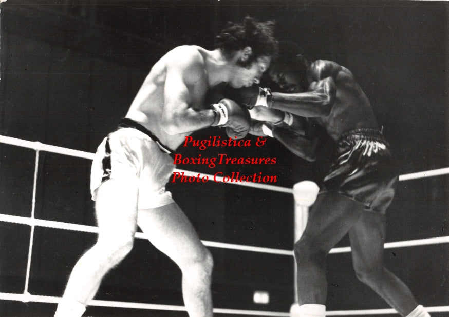 Boxing Photo #1038 - Les Pearson vs. Pat Thomas
