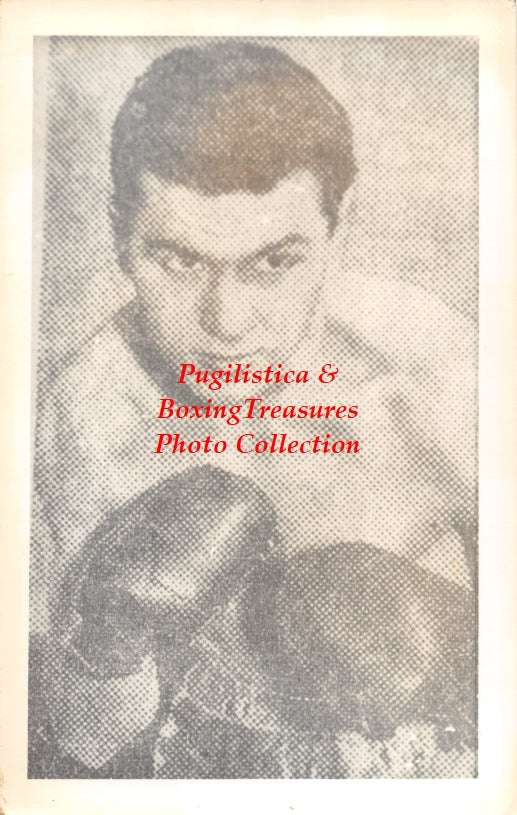 Boxing Photo #880 - Bobby Neill