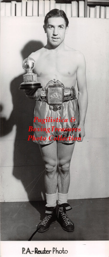 Boxing Photo #1186 - Terry Allen