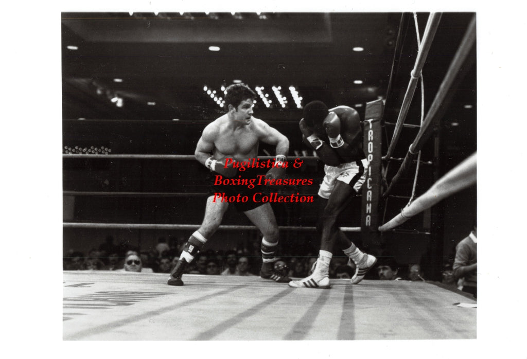 Boxing Photo #801 - Donnie Poole vs. Ernest Perry, Atlantic City, New Jersey