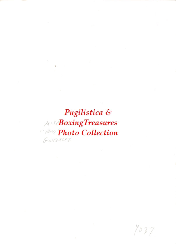 Boxing Photo #1116 - Mike "Nino" Gonzalez