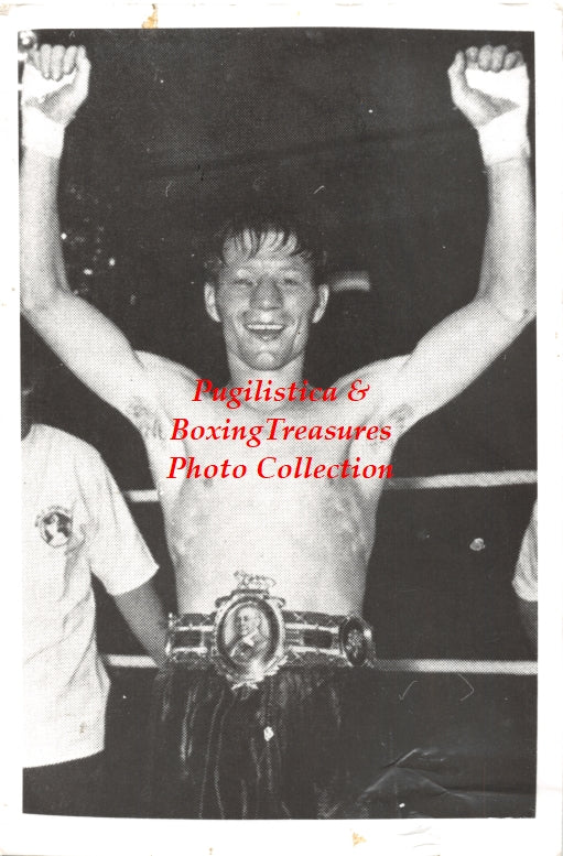 Boxing Photo #1115 - Evan Armstrong