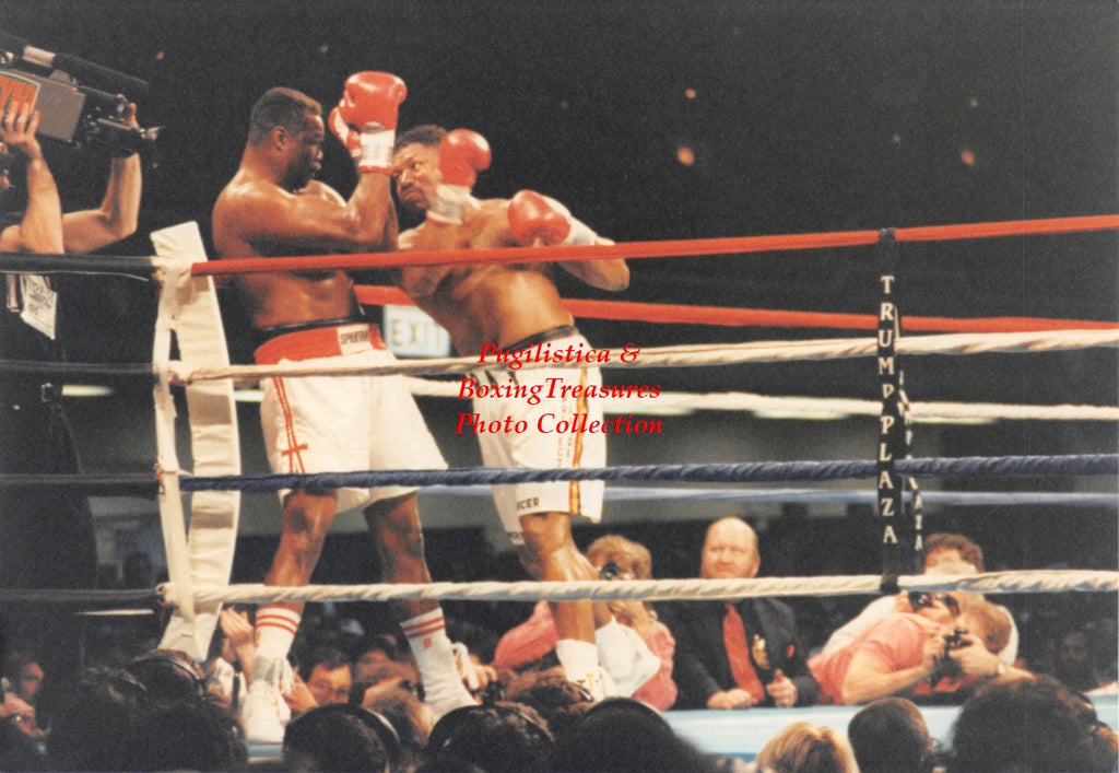 Boxing Photo #1331 - Larry Holmes vs. Ray Mercer 1992 Vintage Snapshot Photograph