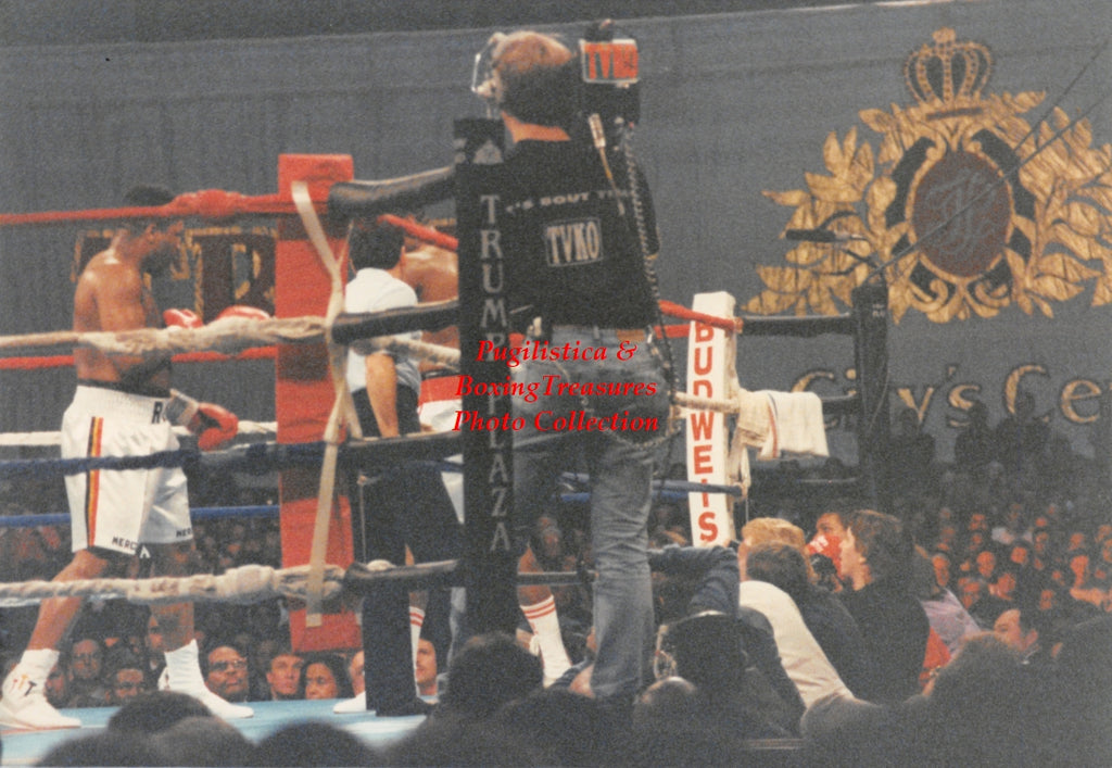 Boxing Photo #1357 - Larry Holmes vs. Ray Mercer 1992 Vintage Snapshot Photograph